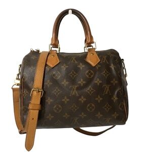 Authentic Louis Vuitton Bandouliere 20 ( with lock no keys)